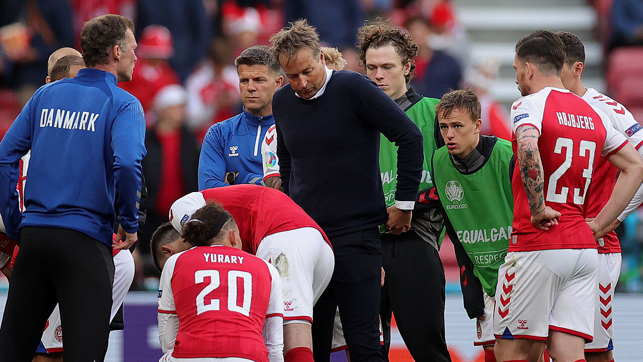 Eriksen-Schock: Dänemark-Teamchef Hjulmand bricht in ...