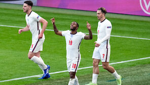 England triumphiert in Gruppe D