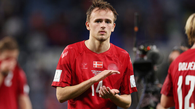 Mikkel Damsgaard (23)