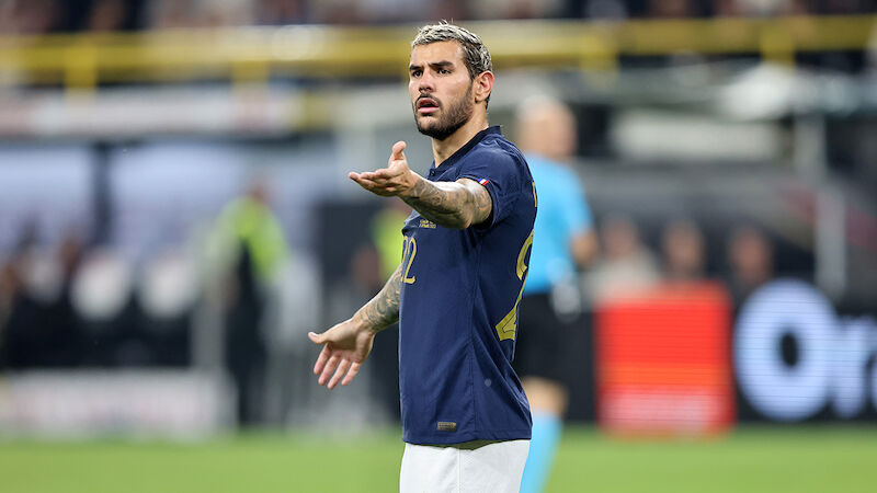 Theo Hernandez (26)