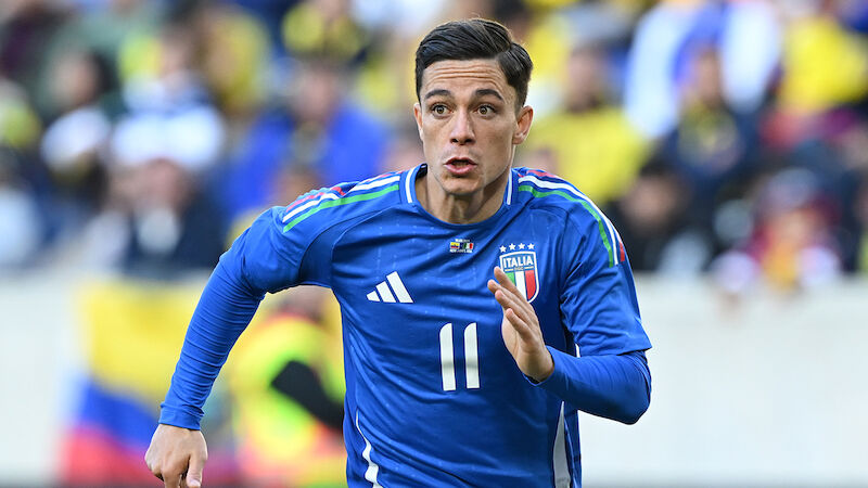 Giacomo Raspadori (24)