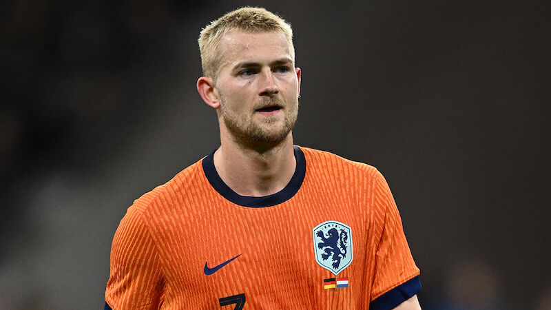 Mathijs de Ligt (24)