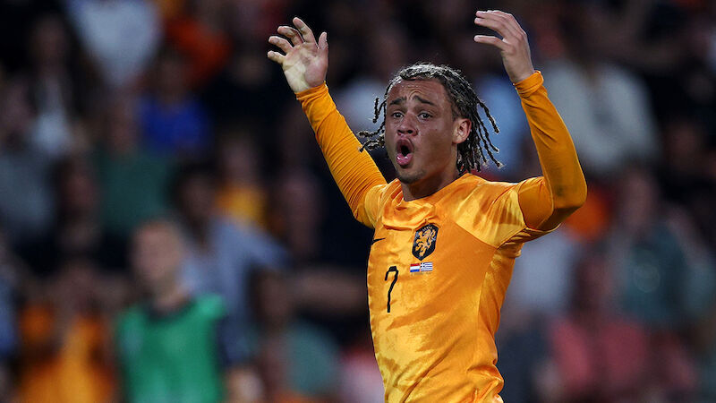 Xavi Simons (21)