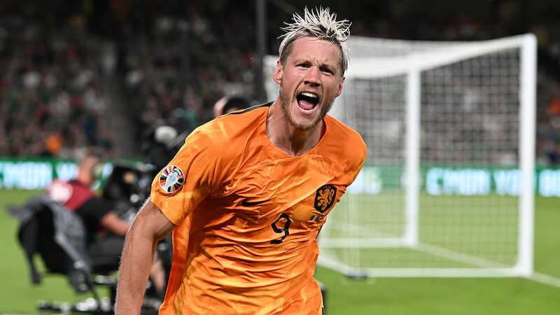 Wout Weghorst (31)