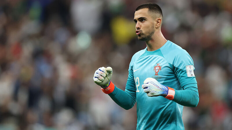 Diogo Costa (24)