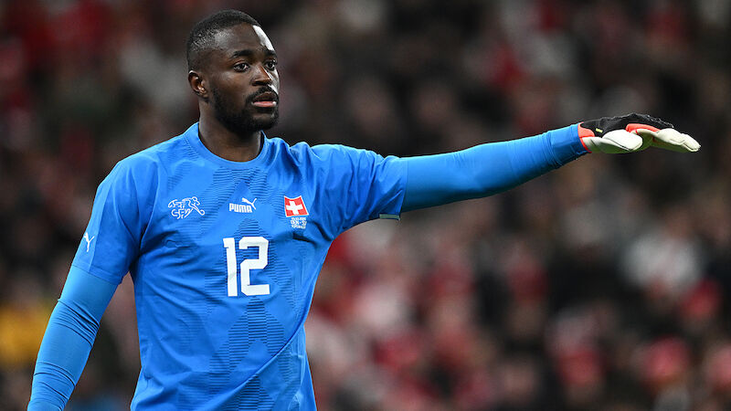 Yvon Mvogo (29)