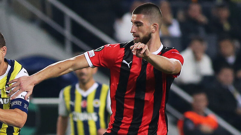 Adrian Zeljkovic (21)