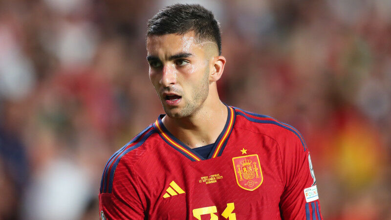 Ferran Torres (24)