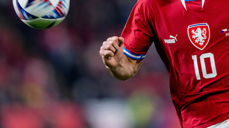 Matej Jurasek (20)