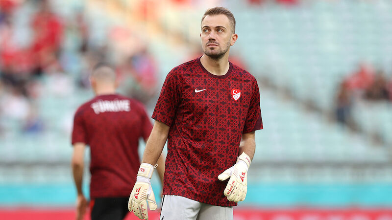Mert Günok (35)