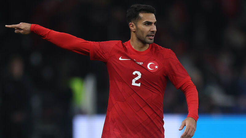 Zeki Çelik (27)