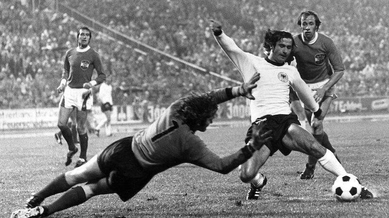 1972