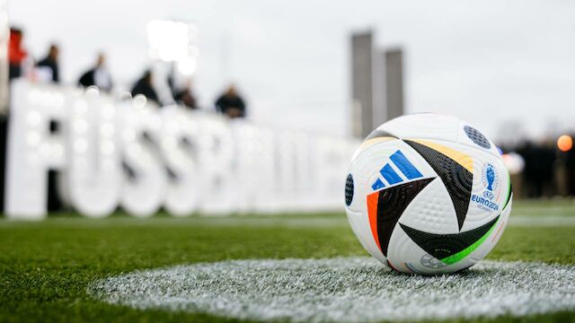 "Fußballiebe" - Adidas präsentiert Spielball für EM 2024