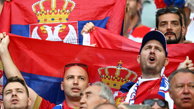 Keine Fans! Serbien bekommt von UEFA Strafe aufgebrummt