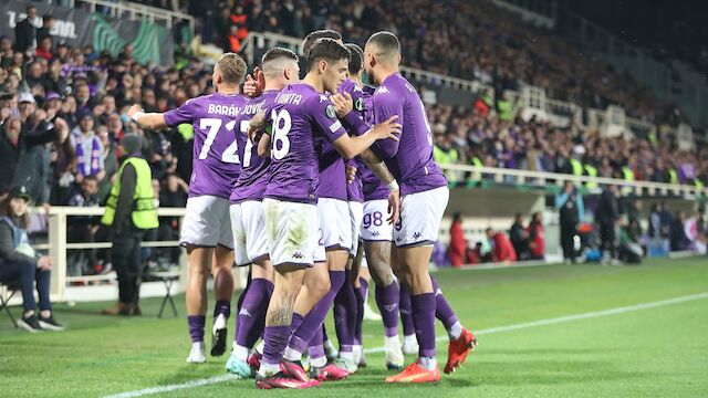 Florenz dreht Spiel und zieht ins Viertelfinale ein