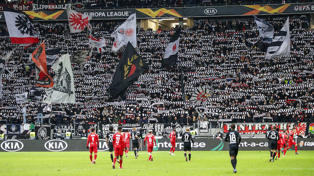 Eintracht-Fans feuern KAC gegen Salzburg an