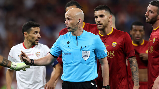 EL-Final-Referee von Roma-Fans am Flughafen bedrängt