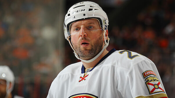 Vanek spielt mit den Canucks in China