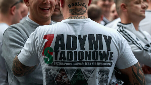Ajax-Fans in Warschau angegriffen