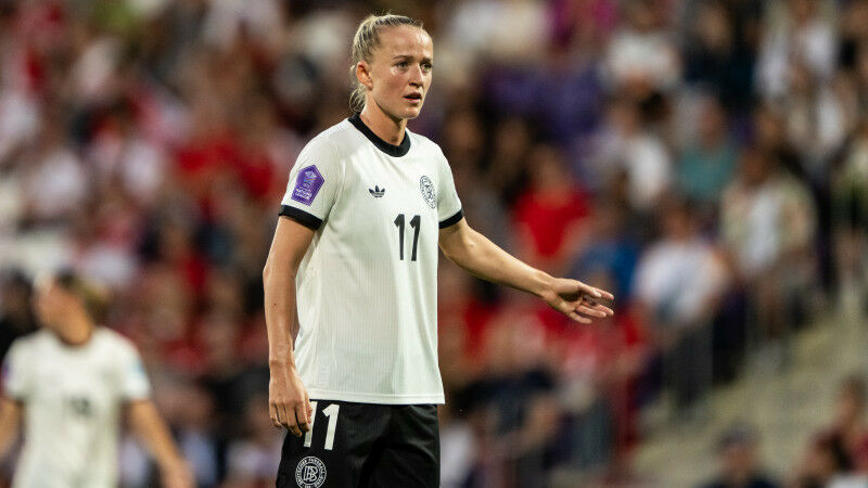 Lea Schüller (Deutschland)