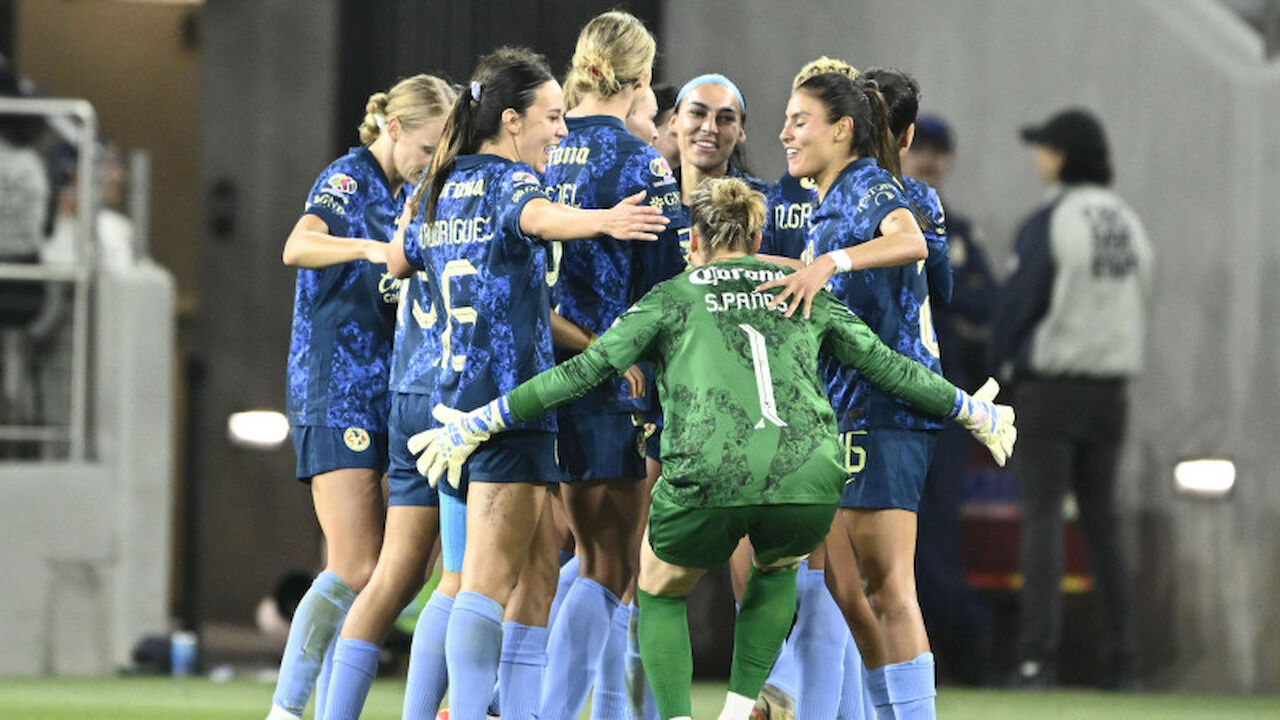 Better salaries and control for female soccer players in the United States