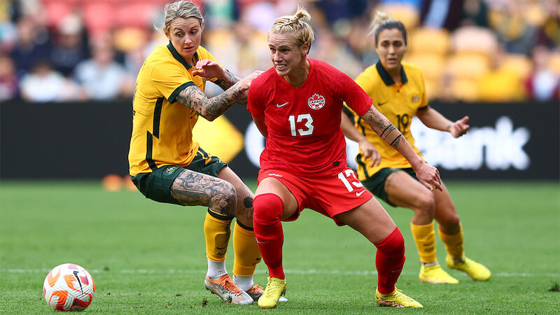 #12 Sophie Schmidt - 221 Länderspiele