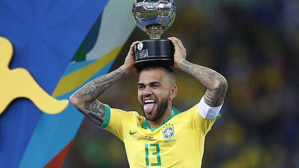 Dani Alves kehrt nach Brasilien zurück