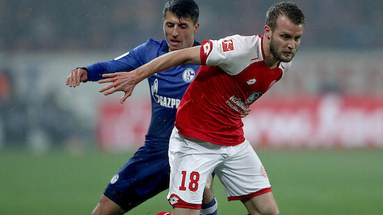 Minimalistische Schalker jubeln in Mainz