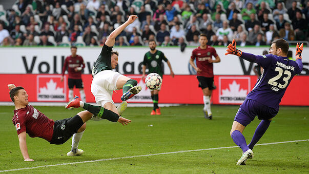 Wolfsburg besiegt Hannover nach Rückstand