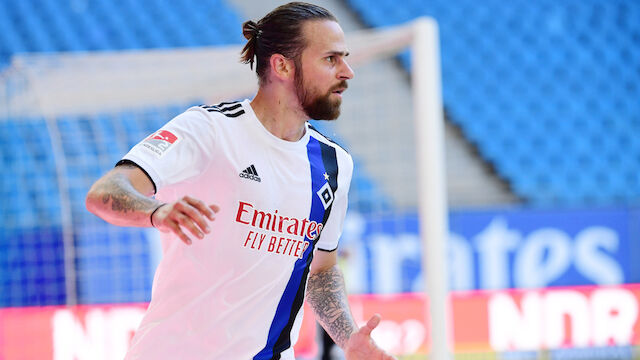 Martin Harnik von DFB mit Torjägerkanone geehrt