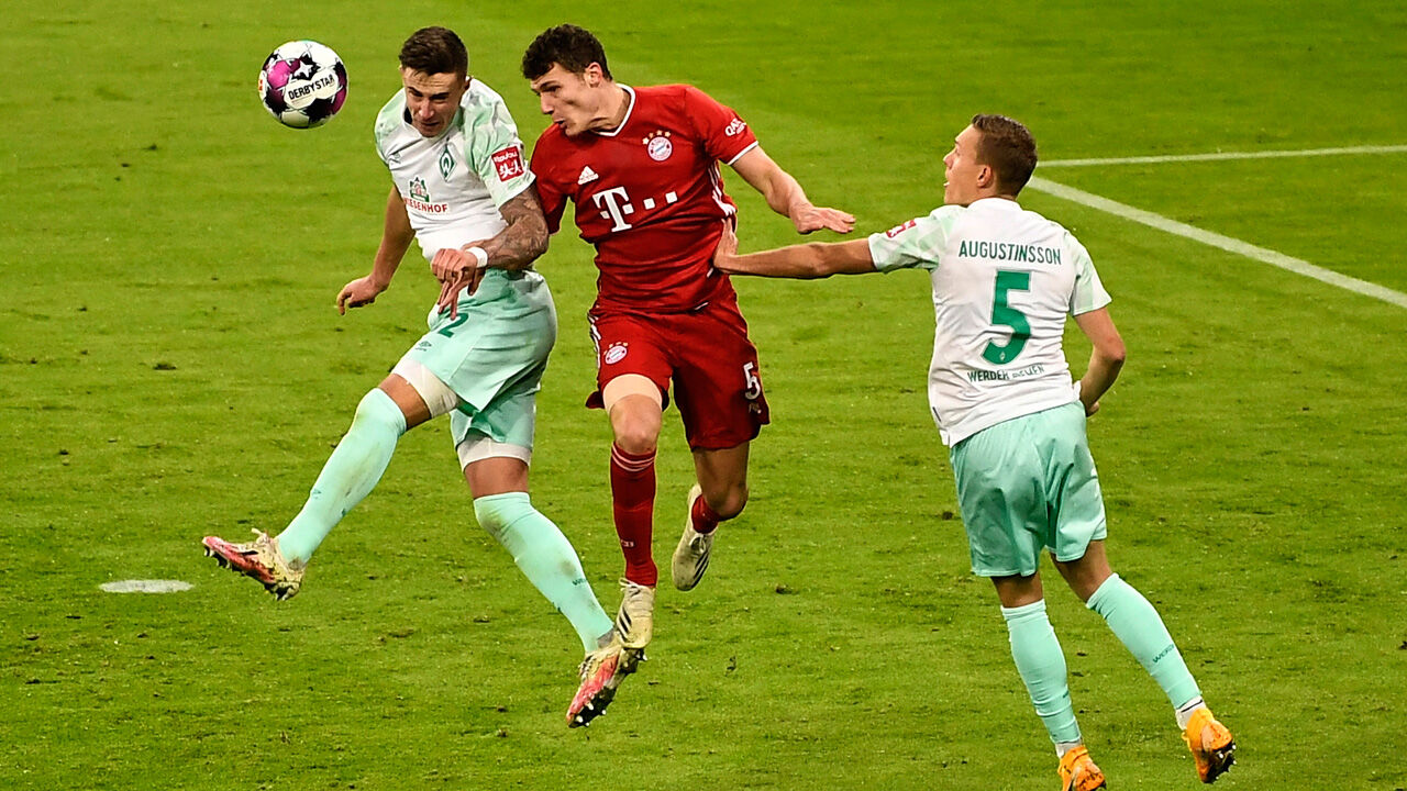 Bayern München gibt gegen Werder Bremen Punkte ab ...