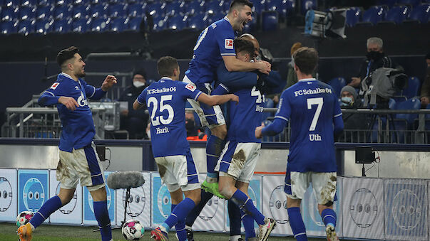 Schalke nach Sieg mit Kampfansage