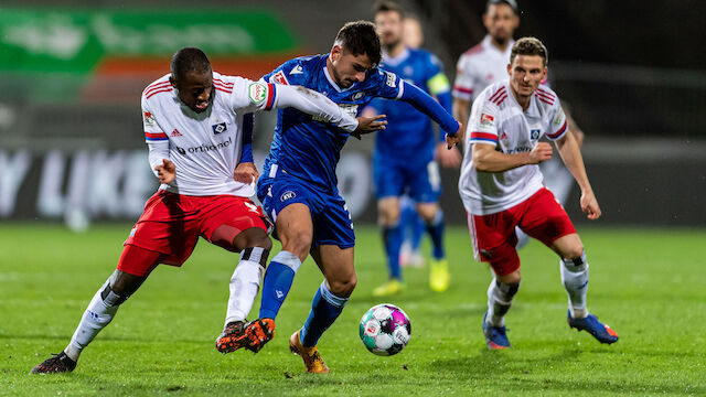 Terodde schießt HSV zu spätem Sieg in Karlsruhe