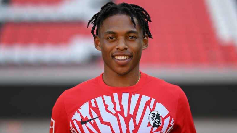 Junior Adamu - SC Freiburg