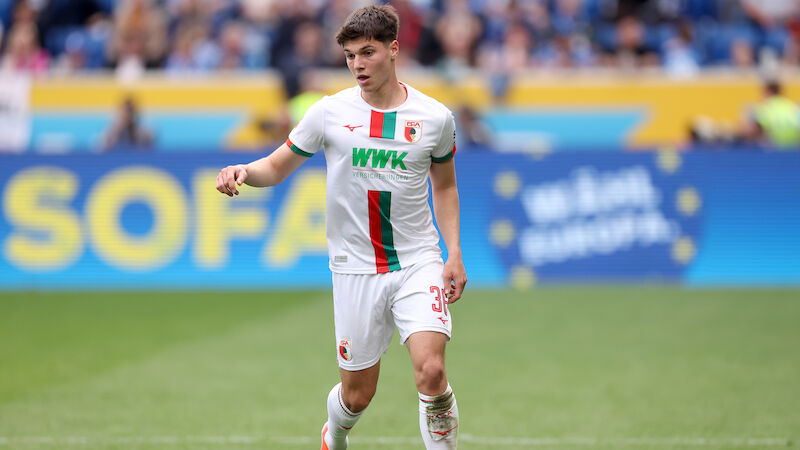 Mert Kömür (Augsburg/19)