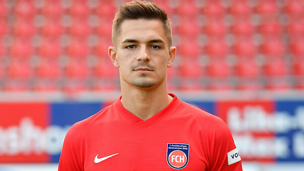 Heidenheim feiert 1:0-Sieg bei Erzgebirge Aue