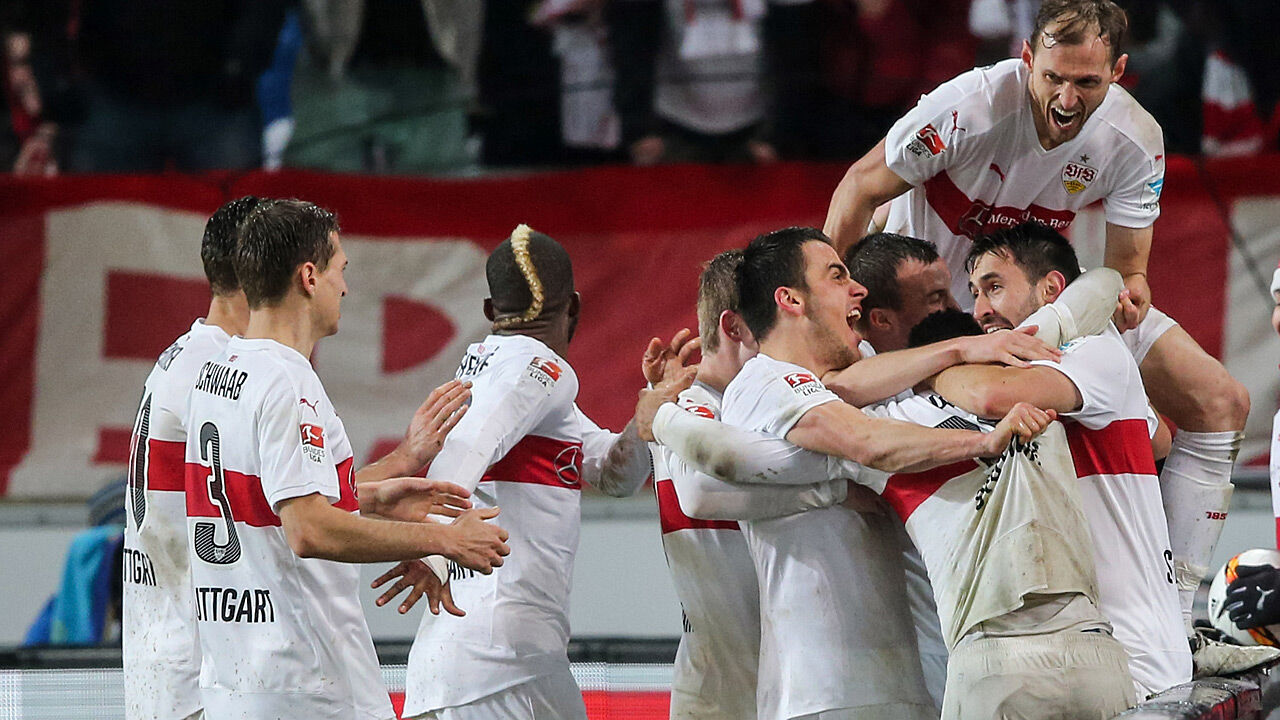 VfB Stuttgart gewinnt gegen den HSV - Fussball - International ...