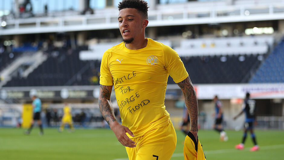 Dortmund-Stürmer Jadon Sancho verstößt gegen die Corona ...