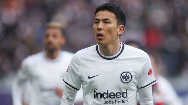 Eintracht Frankfurt verlängert mit Altmeister Hasebe