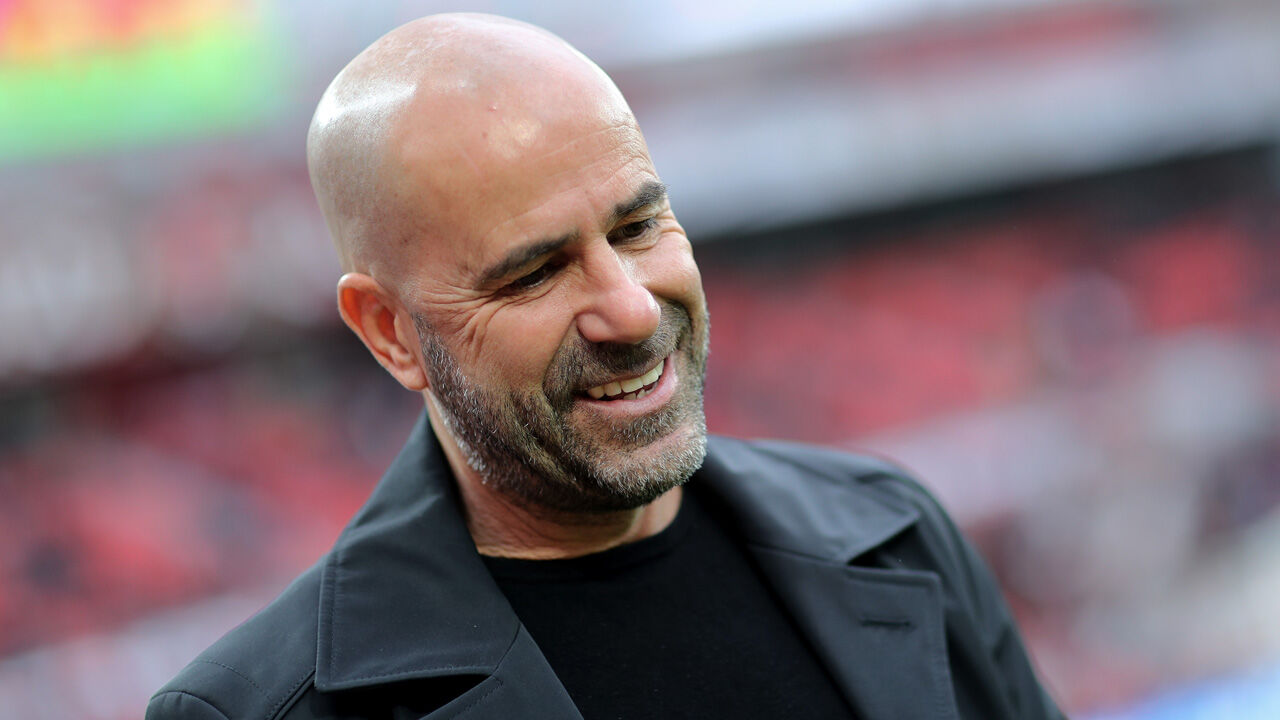 Leverkusen verlÃ¤ngert Vertrag von Trainer Peter Bosz