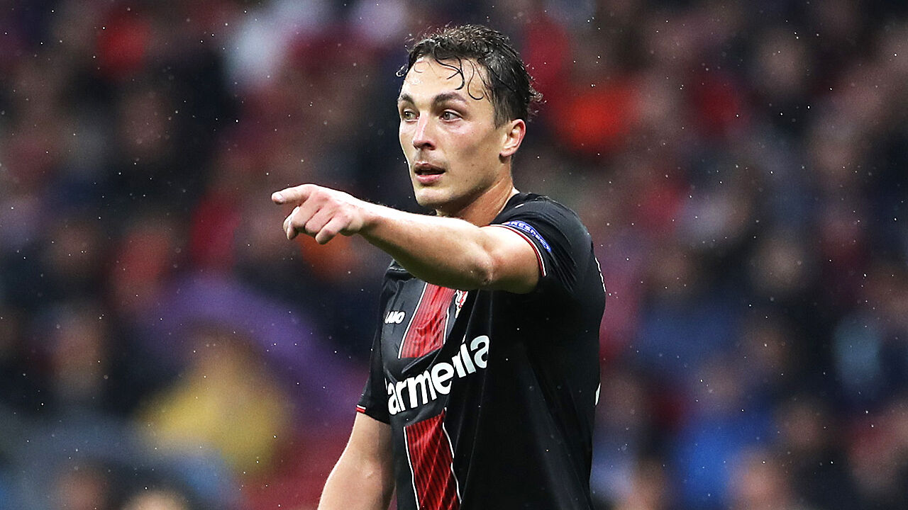 Ofb Kapitan Julian Baumgartlinger Hofft Fur Neue Saison Auf Fans Fussball International Deutschland