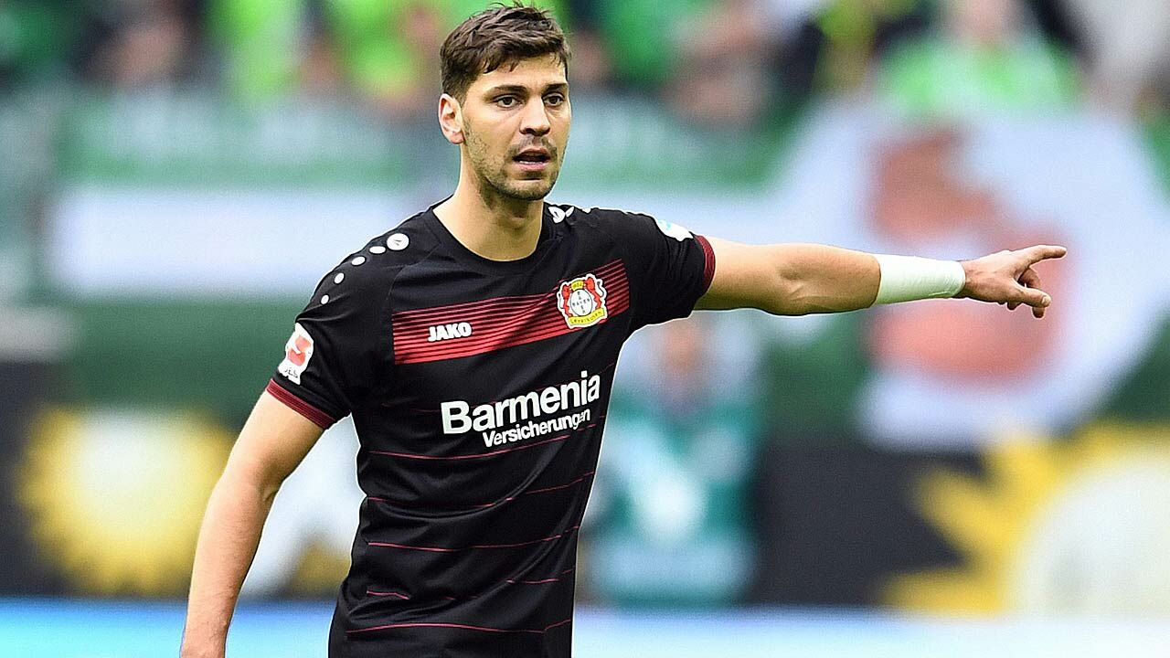 Aleksandar Dragovic vor Leihe zu Olympiakos Piräus ...