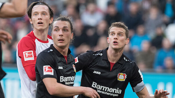 Leverkusen lässt Punkte gegen Augsburg liegen