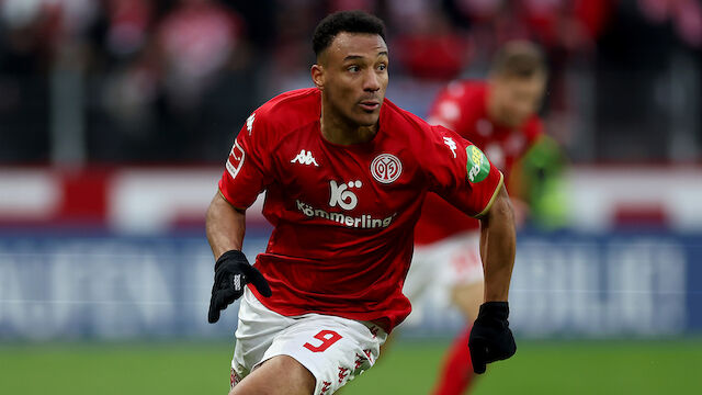 Mainz-Legionär Onisiwo wieder im Training