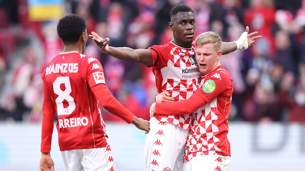Mainz schießt Bielefeld mit drei Elfern ab
