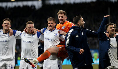 Schalke (19 Punkte): Königsblau mit Hoffnungsschimmer