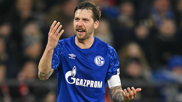 Schalke 04: Trainer droht mit Sanktionen