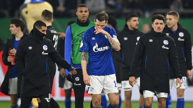 Schalke kündigt massive Einsparungen an