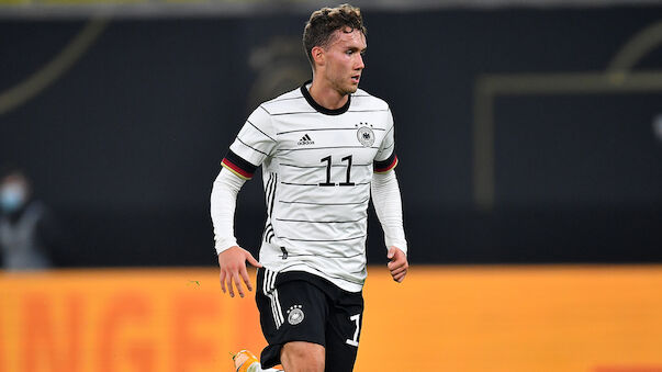 Wolfsburg zieht Waldschmidt an Land