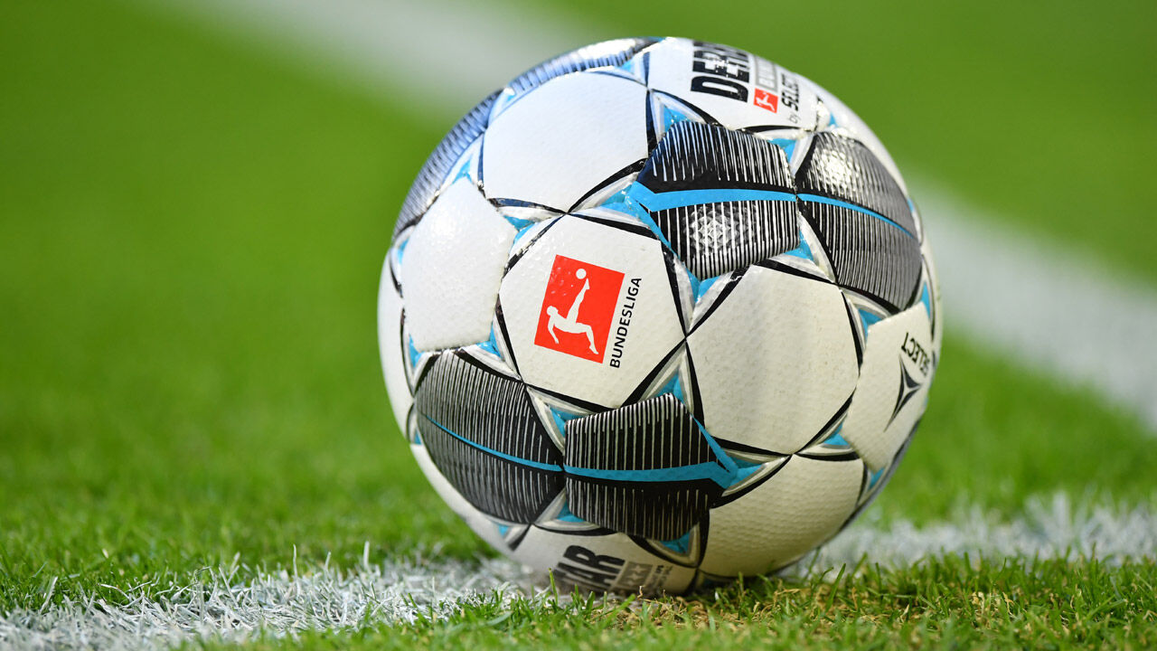 Deutsche Fußball Liga verschiebt Fortsetzungs-Entscheidung ...